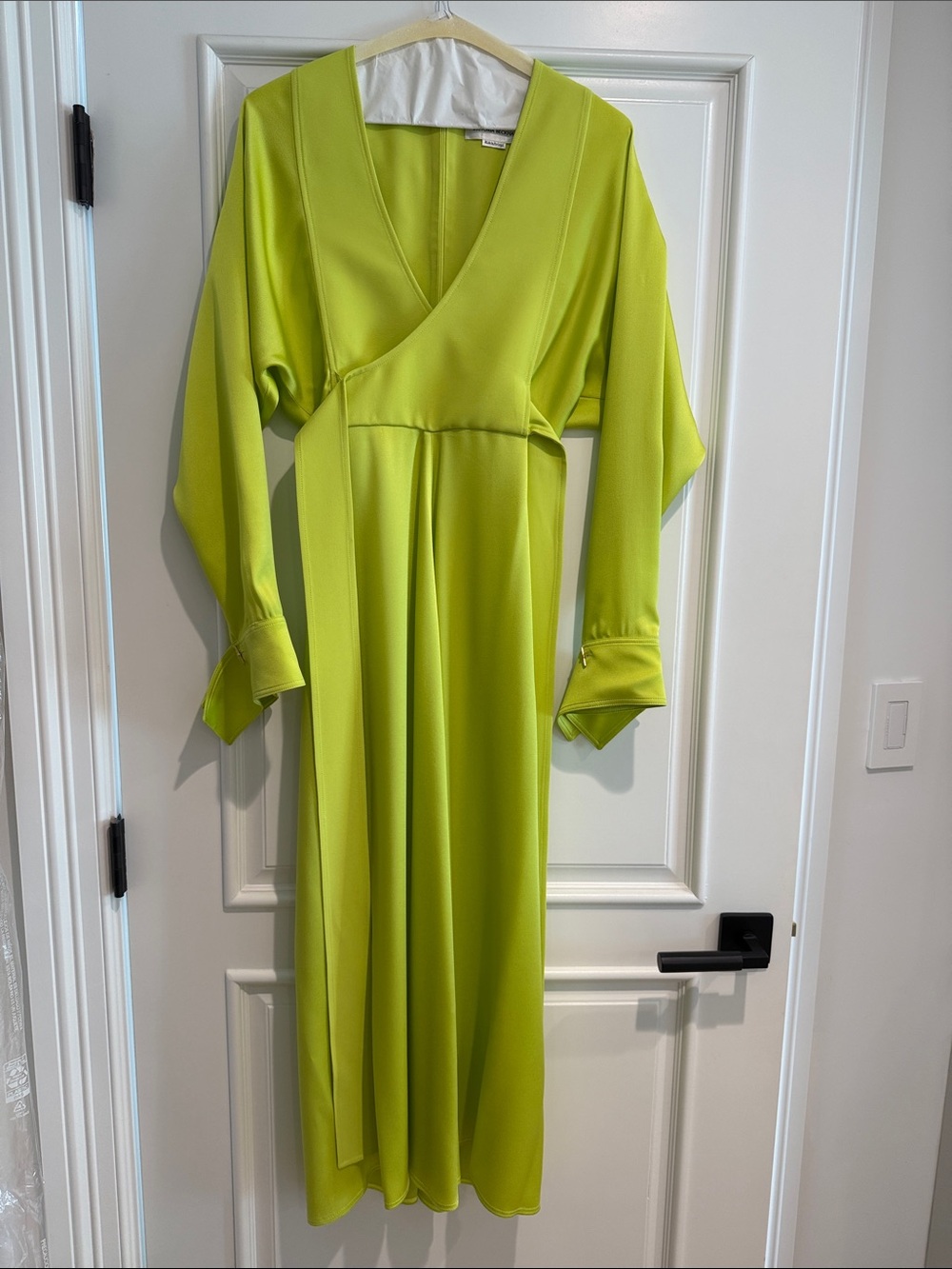 Victoria Beckham like green satin midi dress